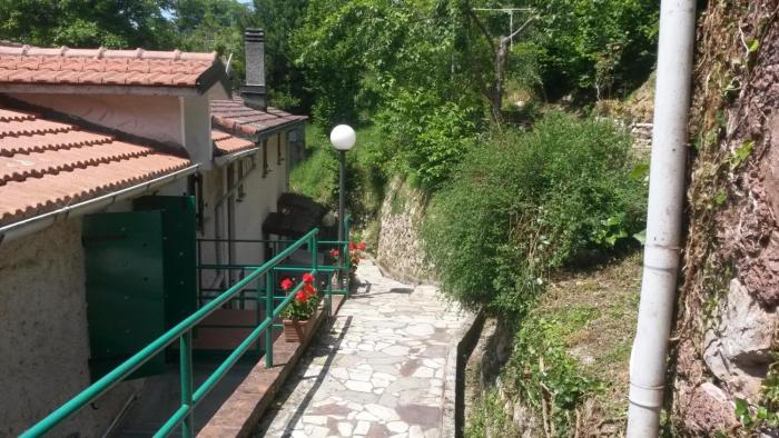 Altrove - a due passi da Chiavari