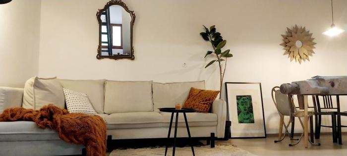 Karlovška Old town apartments