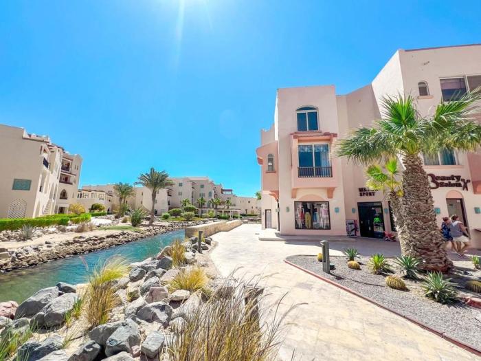 Light & Airy Spacious Soma bay Marina 3BR w Sauna & Hot tub