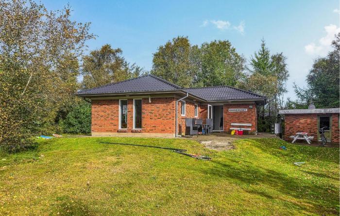 3 Bedroom Stunning Home In Tarm