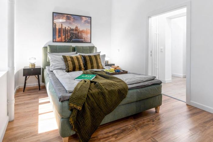 The Düsseldorfer, 1 BR, 1 living room, group & family friendly, ideal for 2 - 4 Guests