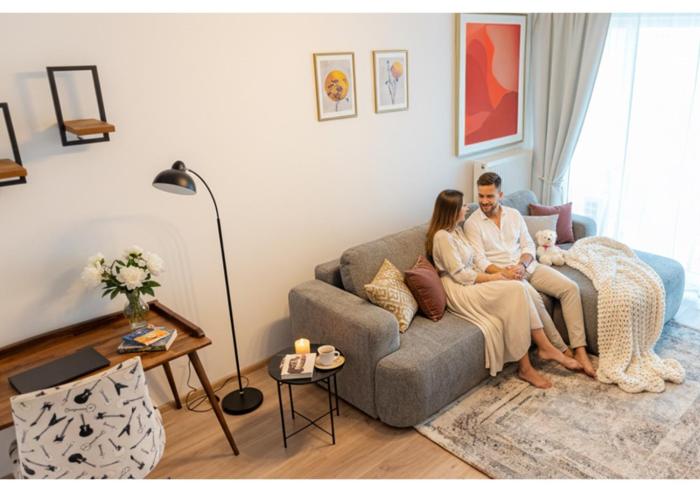 Apart B&V 706 Coresi - Balcony & Free Parking