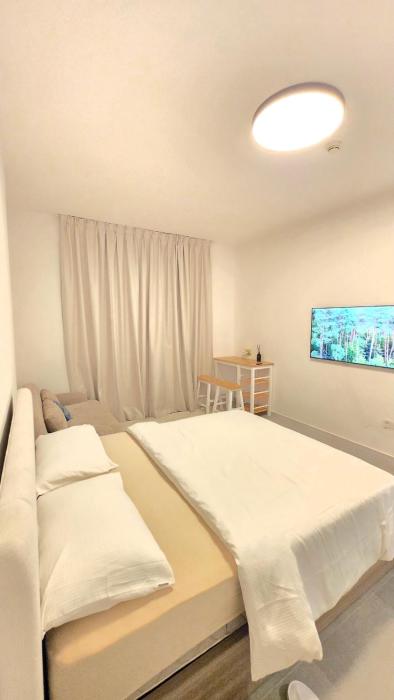 Kuro Elegant Living by Shiro Elegant Holiday Homes