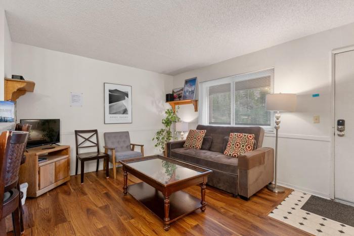 Heavenly Chairview Condo home