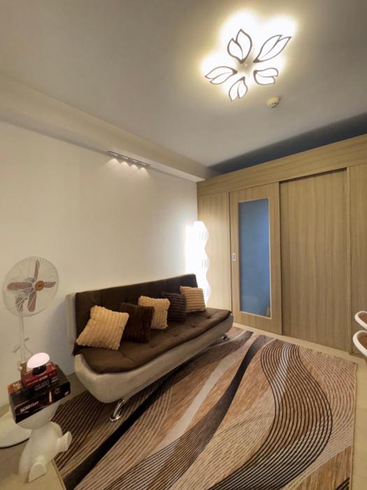 The Chill Lane- Shore 2 Residences