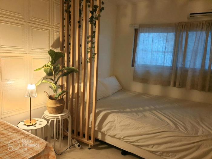 3 mins to Sookmyung w univ Station and Namyoung Station on foot, Denden Stay Yongsan