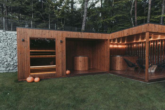 W szczerym lesie - Domek z sauną i jacuzzi w lesie nad Jeziorem Mucharskim