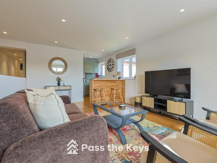Pass the Keys Spacious Newly Renovated Flat in Charming Village