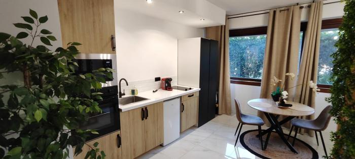 Studio design - 5 min à pied du Palais & plages