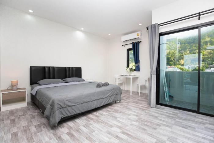 Cozy Bonaparte Studios