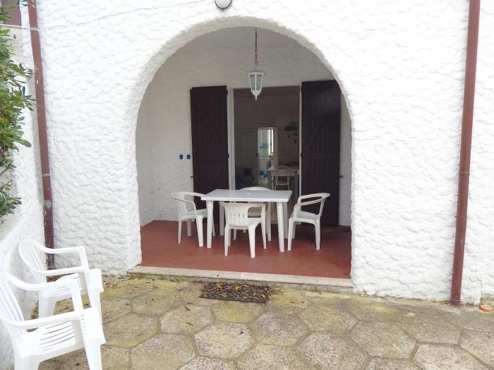 Marcelli, trilocale con giardino a 200mt dal mare