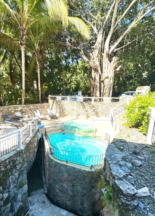 Modern Luxe Playacar Villa - steps to beach - private pool