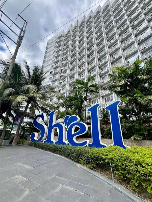 Cousins Haven Staycation at SHELL RESIDENCES near MOA and NAIA