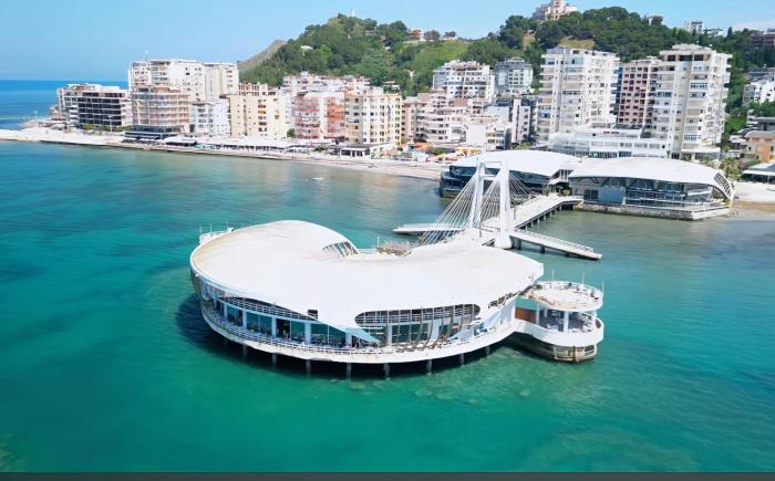 Beachfront Boutique Apartments