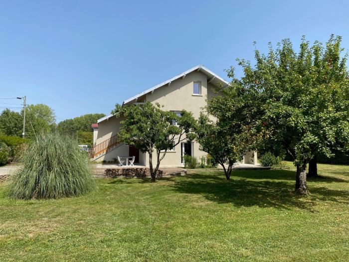 Les Gîtes des Artisans maison calme et spacieuse pour 15 personnes