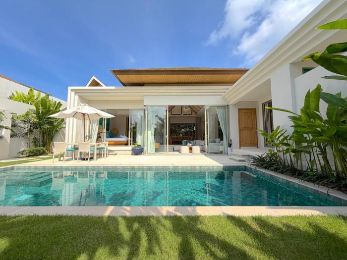 Luxury 3BR Pool Villa near Blue Tree - Bang Tao