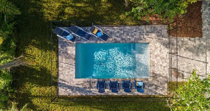 Beachside Getaway - Heated Pool - By Vilano Beach