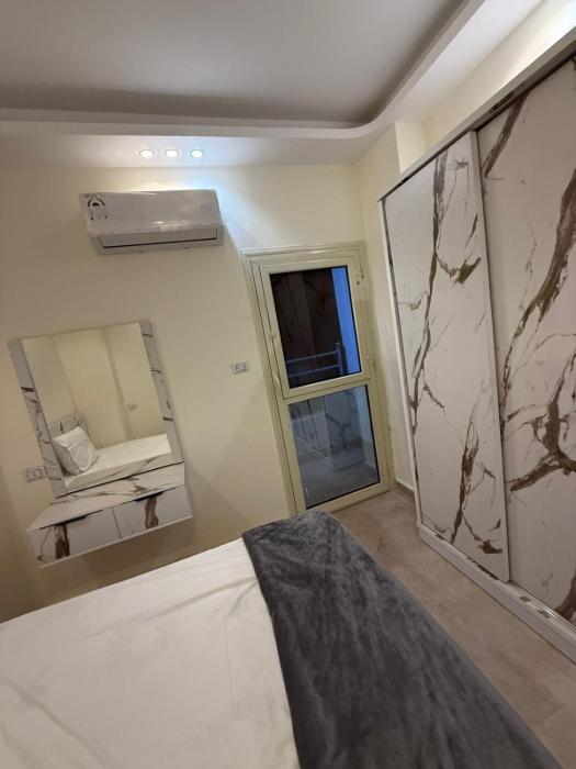 شارع المارينا