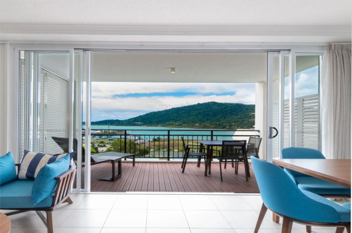 Port Views On Airlie 2 Bedroom