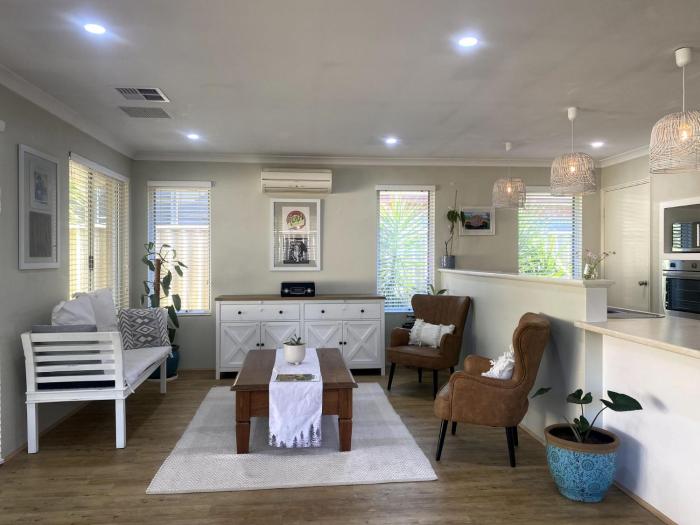 Dalyellup Family Holiday Home