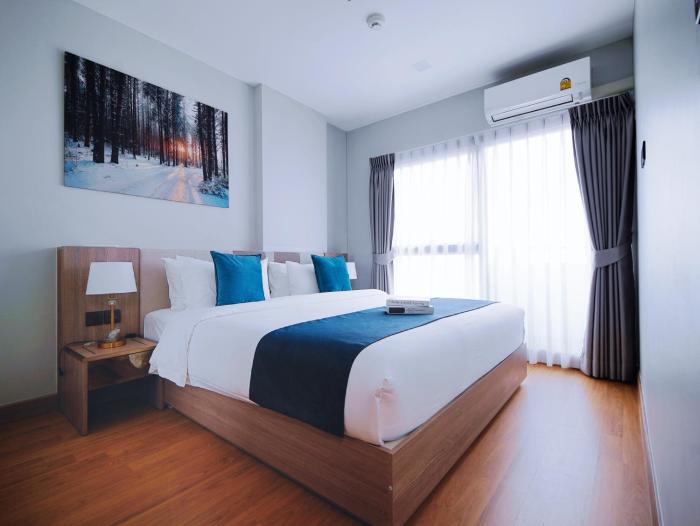 Modern room overlooking the city center Chiang Mai 106N60