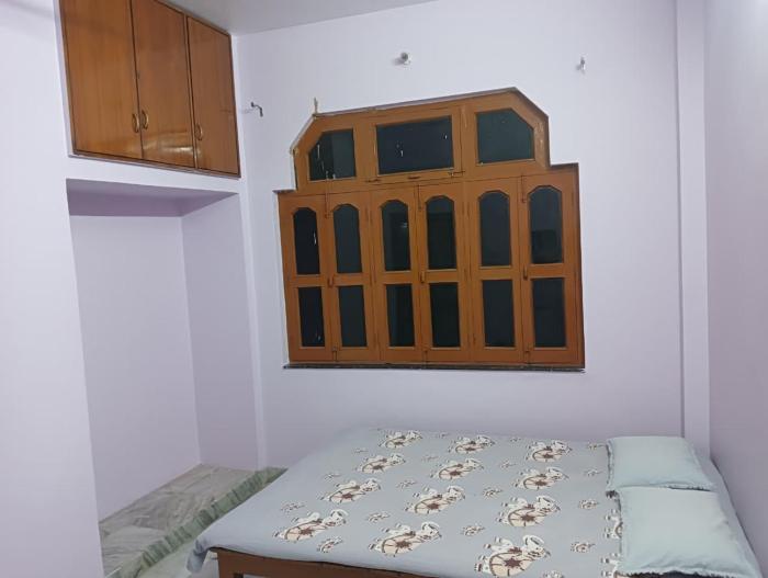 Shankuntala Guest House