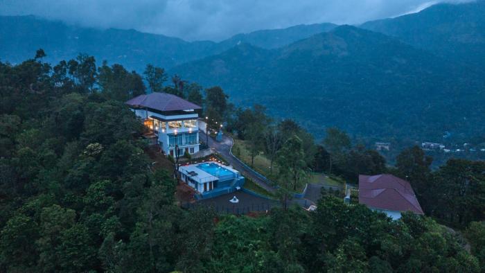 Zeezmount Resorts & Spa Munnar