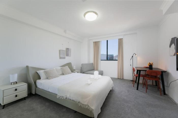 The Arcadia Studio in CBD w Gym Pool