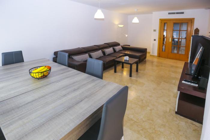 BRUSELAS 2 Family House