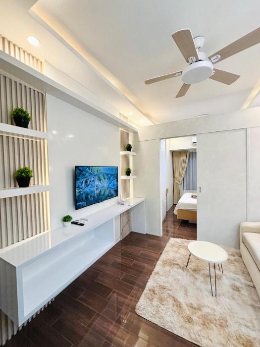 Luxurious Room in Bel Air Makati - Air Residences