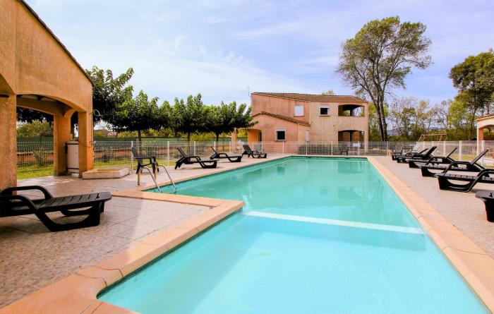 2 Bedroom Cozy Home In Lablachère