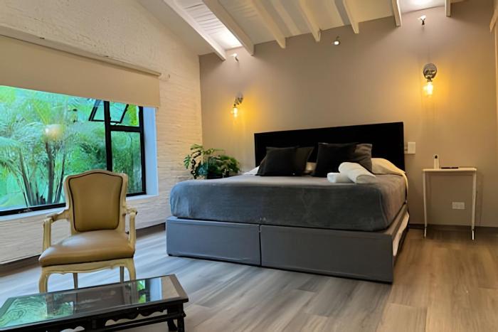 Dos habitaciones, amplio, estrategicamente ubicado