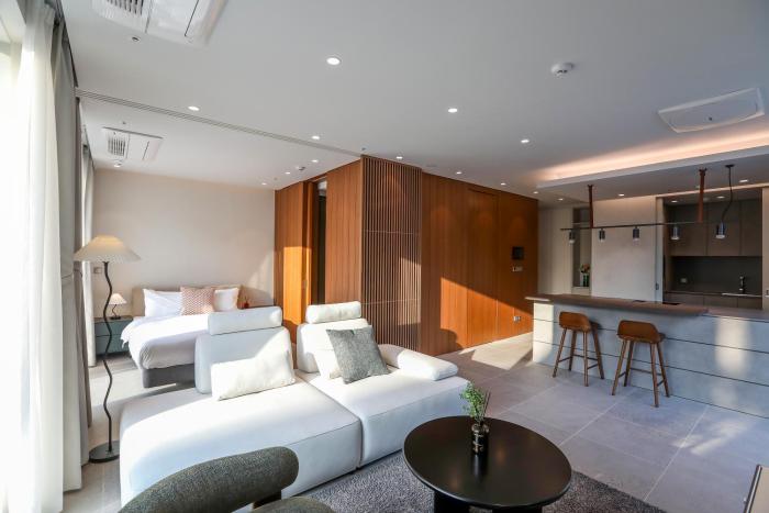 ASTY 242 Serviced Residence