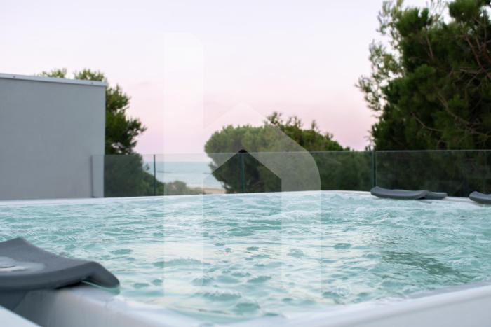 Homiday - Poseidon Luxury