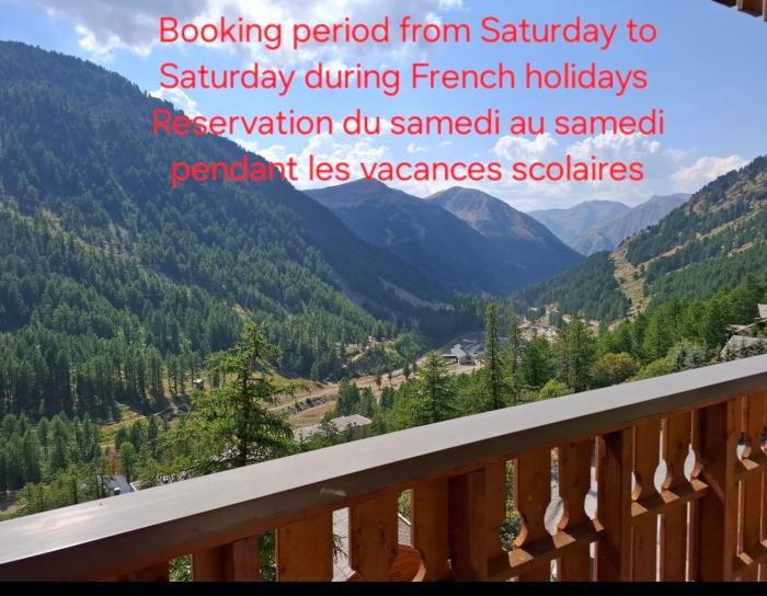 Très bel appartement dans le centre dIsola 2000 avec balcon exposé sud ouest