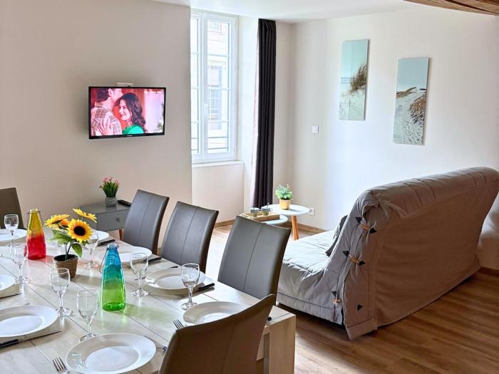 Les Glaneuses Gîte Le Grand 8 centre-bourg 3 min du Puy duFou