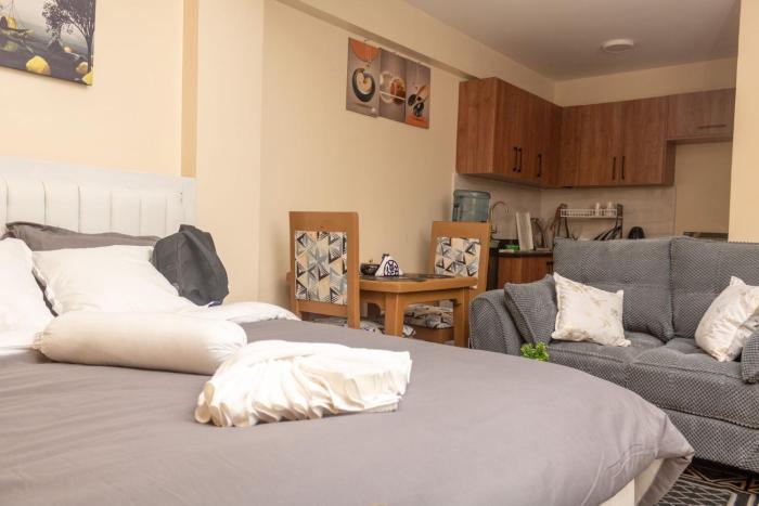 JAS Stays Studio with Free WIFI and NETFLIX