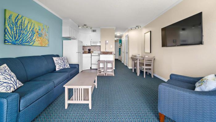 CDM 327 Casa Del Mar Oceanview Condo for 6 Heated Pool