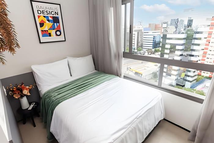 Av.Paulista | Calçada Metrô | Academia + Piscina