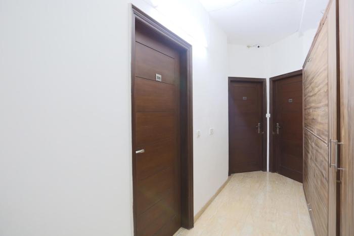 Hotel O New Raj Kamal