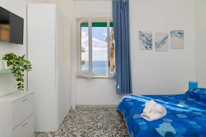 Blue Apartment Beach Vista