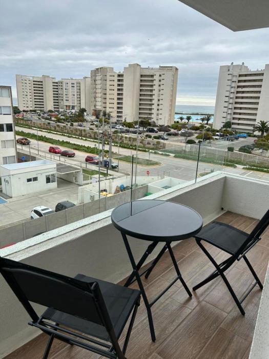 Depto a pasos de la playa, vistas al mar