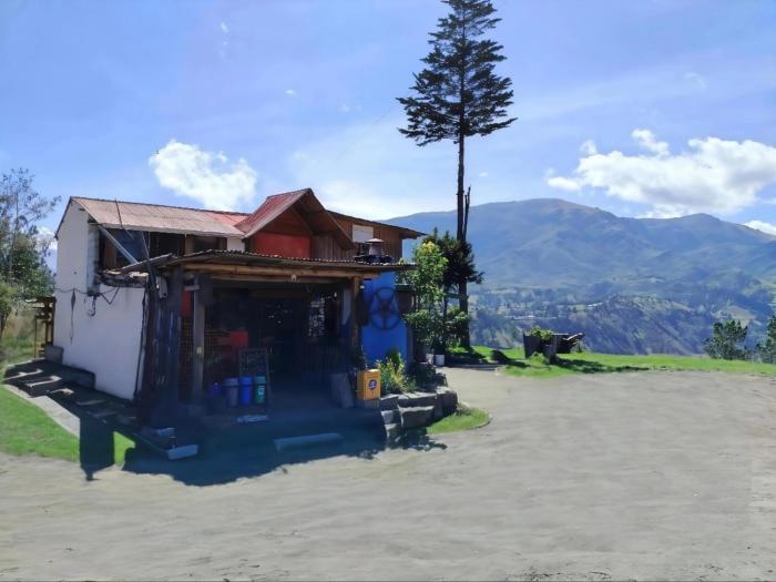 Starlight Mountain Lodge