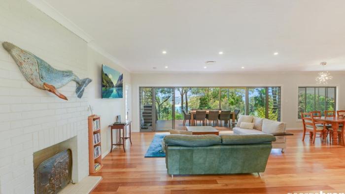 Quails Crossing - Pool With A View