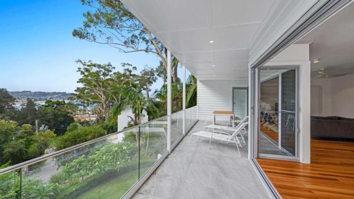 Avoca Chic - Modern Town House