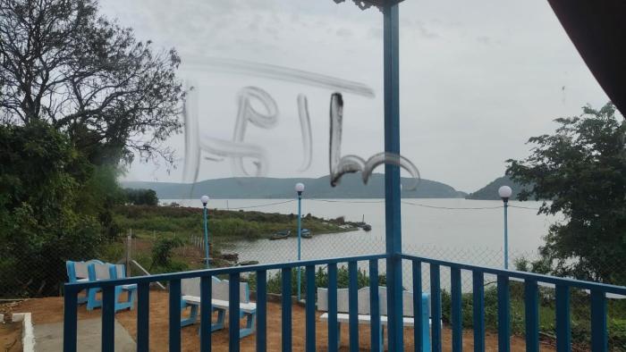 ROYAL RESORT Somasilla