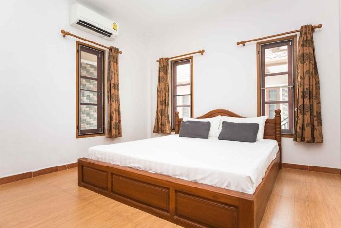 "Chiken house", 5 min to the beach