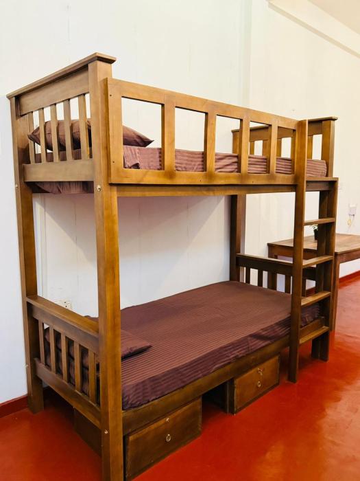 Shan Hostel And Restaurant