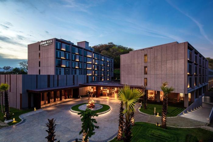 Crowne Plaza Labuan Bajo by IHG