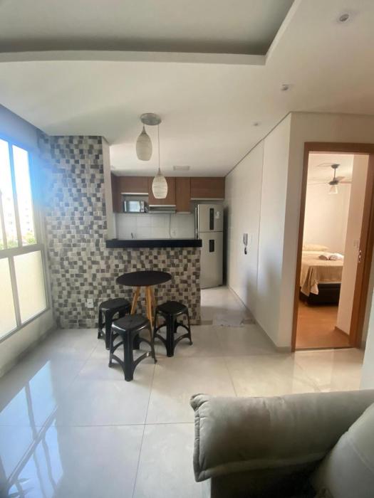 Lindo apto com portaria 24h, região central, longa e curta temporada